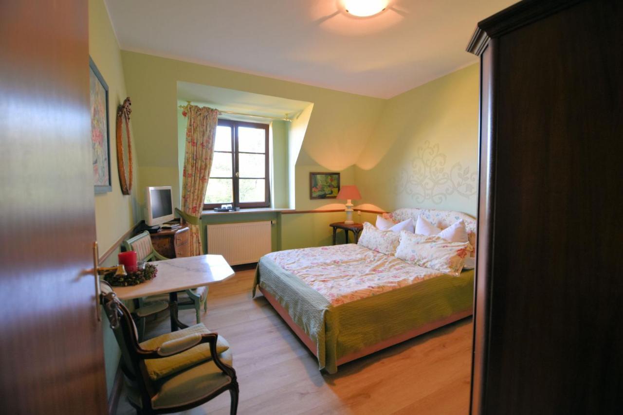 Pension zur Königlichen Ausspanne Dresden Exterior foto